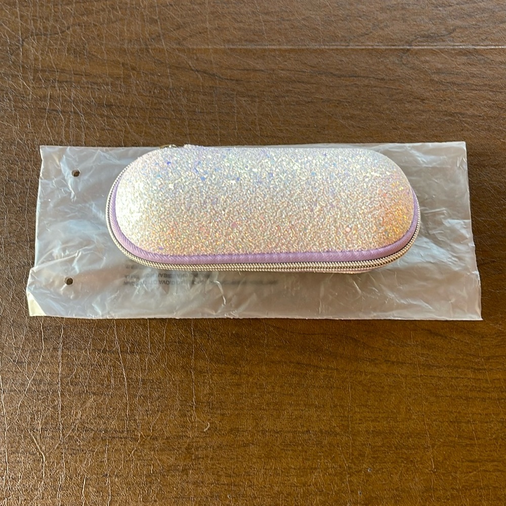 Clinique makeup case